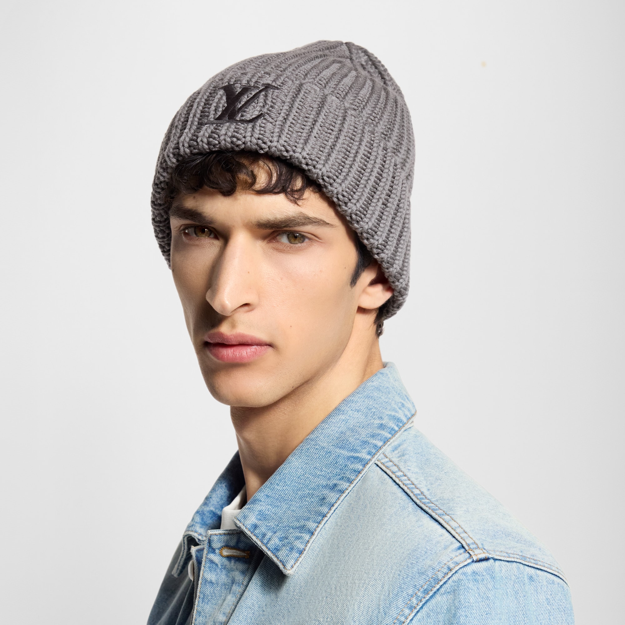 Only LV Beanie S00 - Holiday Gifts for Him M97158 | LOUIS VUITTON